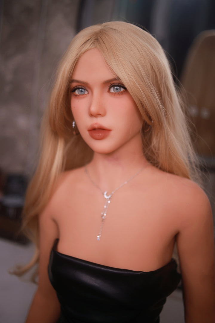 Tiffany – Die blonde Traumfrau, süß & verführerisch